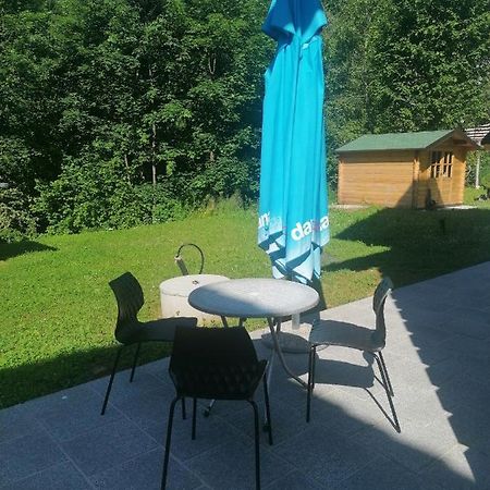 Apartma Gace Semic Exteriör bild